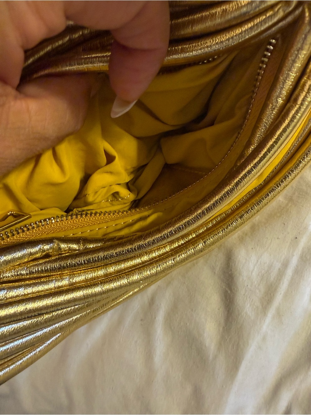 Metallic Gold Multi Strand Purse - Picture 6 of 6